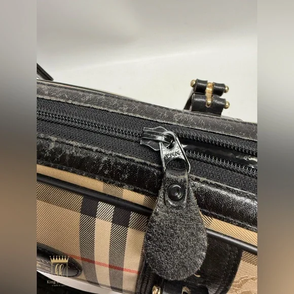 Burberry vintage handbag